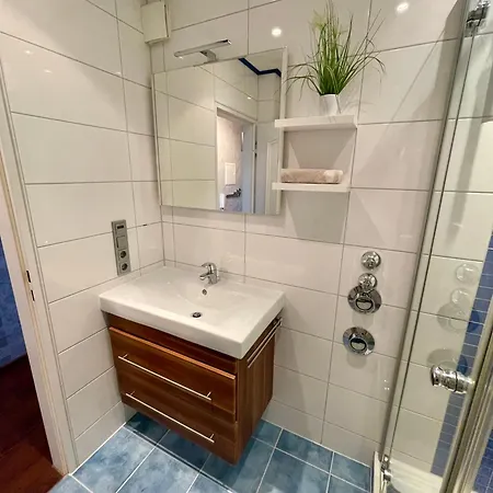 Apartment Backbord